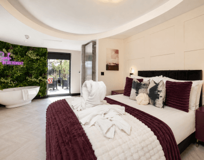Boutique lodge living space